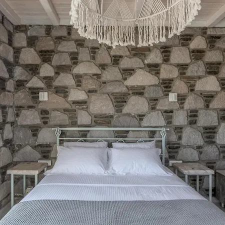 Hilltop Milos Апартаменты