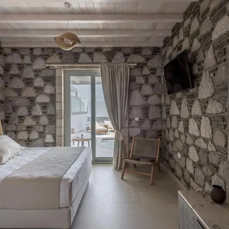 Hilltop Milos Apartment Mytakas