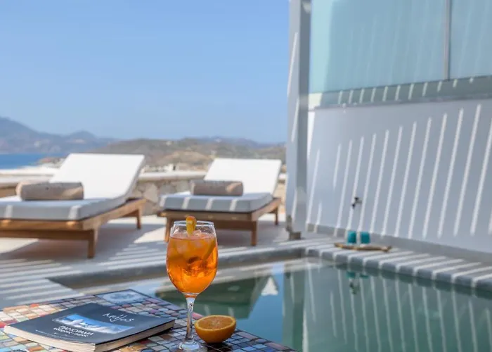 Hilltop Milos Mytakas